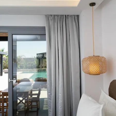 Kk Mykonos Village *