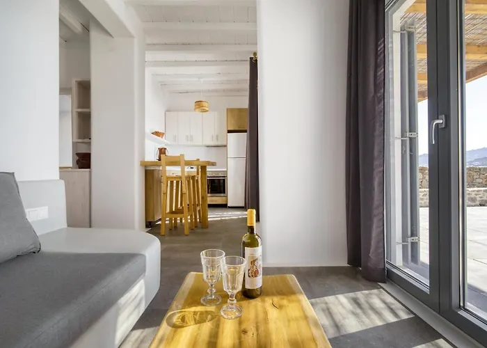 Ξενοδοχείο με διαμερίσματα Kk Mykonos Village